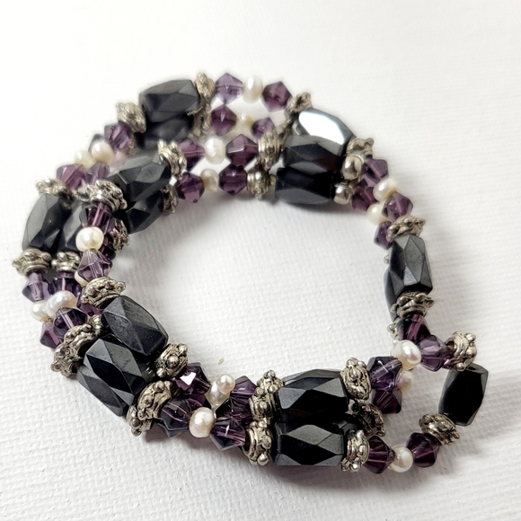 Magnetic Necklace - Picture 8 of 8